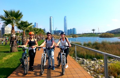 Private Bike Tour - Panoramic Santiago Parks and Bike Paths 🕡9.30 & 6 pm