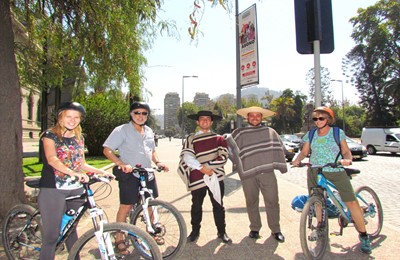 Tour en bicicleta Privado cultural & San Cristobal Hill + 🚡Teleferico 🕙9.30 am