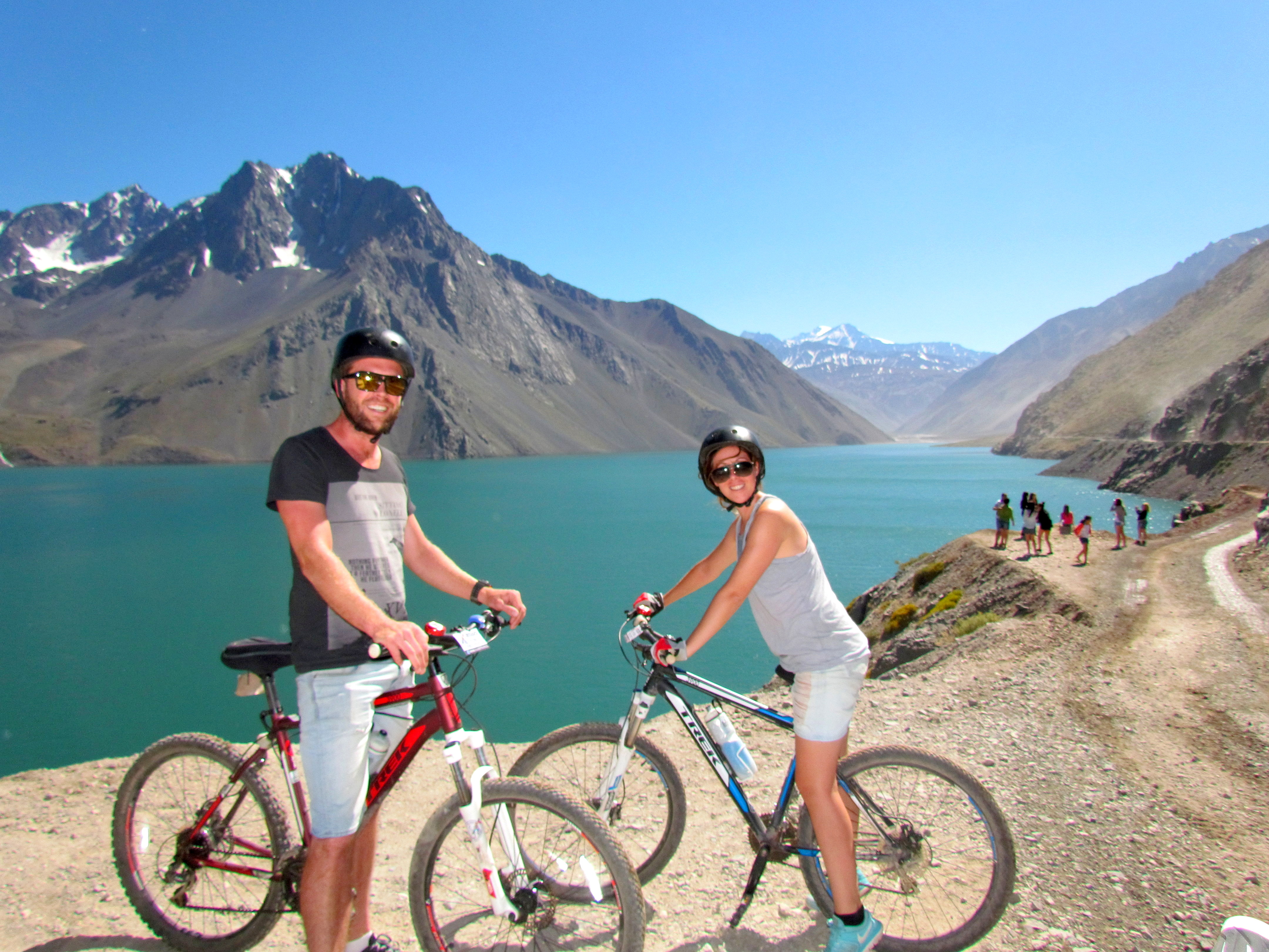Bike Tour Privé- Cordillera de los Andes – Cajon del Maipo & Embalse el Yeso