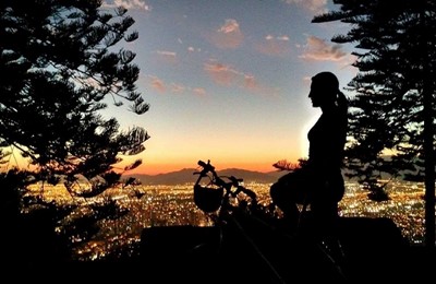 Private Bike Tour - San Cristobal Hill at Night + 🚡cable car 🕖7.30 pm