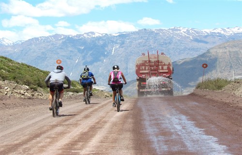 Tour bicicleta Cajon del Maipo & Embalse el Yeso